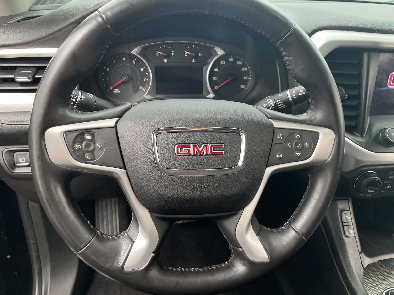 Thumbnail: 2017 GMC Acadia - 4