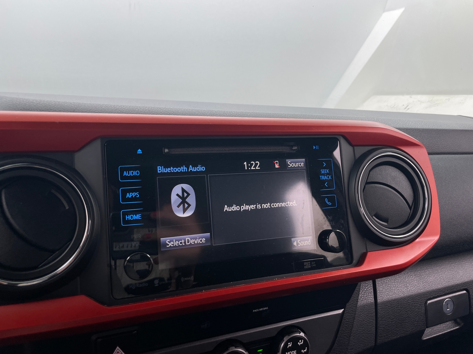 Thumbnail: 2019 Toyota Tacoma - 4
