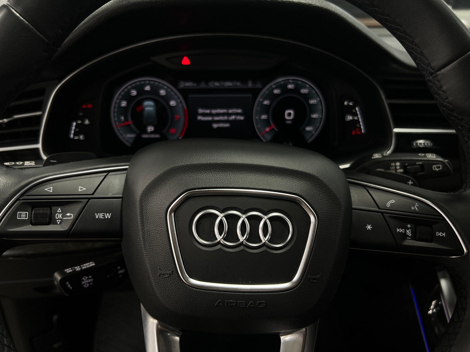 Thumbnail: 2023 Audi Q7 - 4