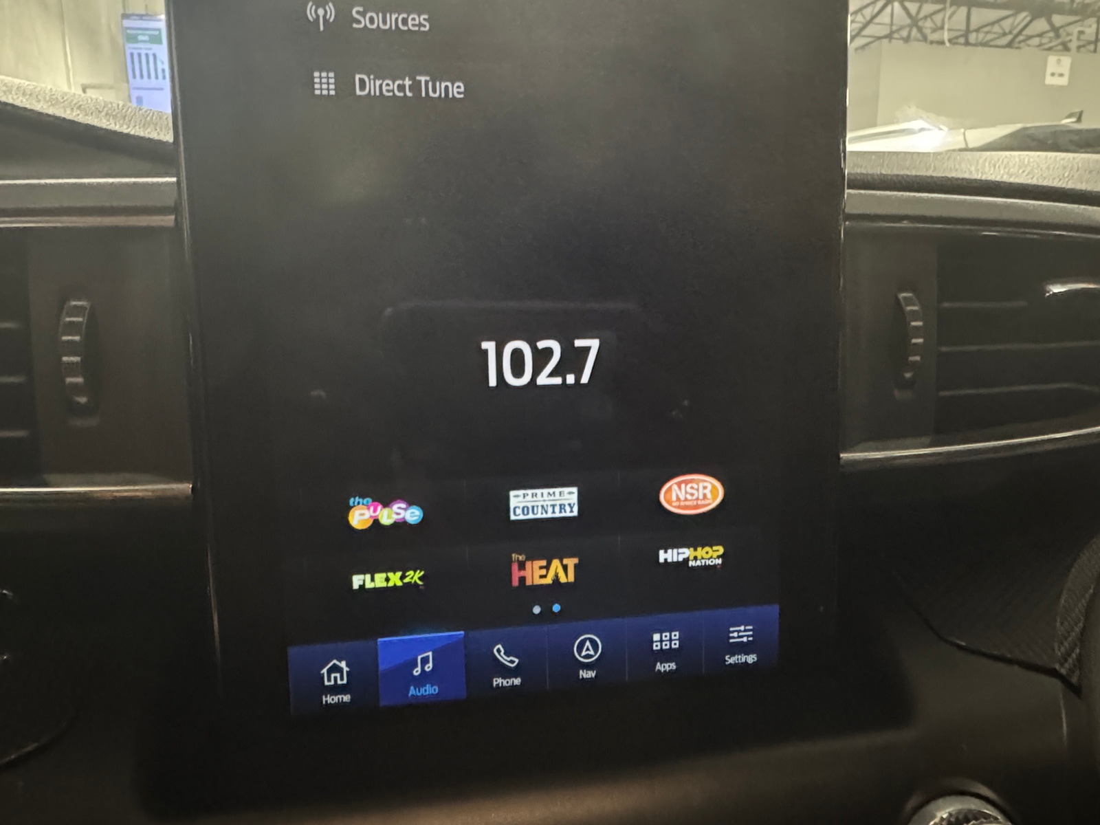 Thumbnail: 2020 Ford Explorer - 3