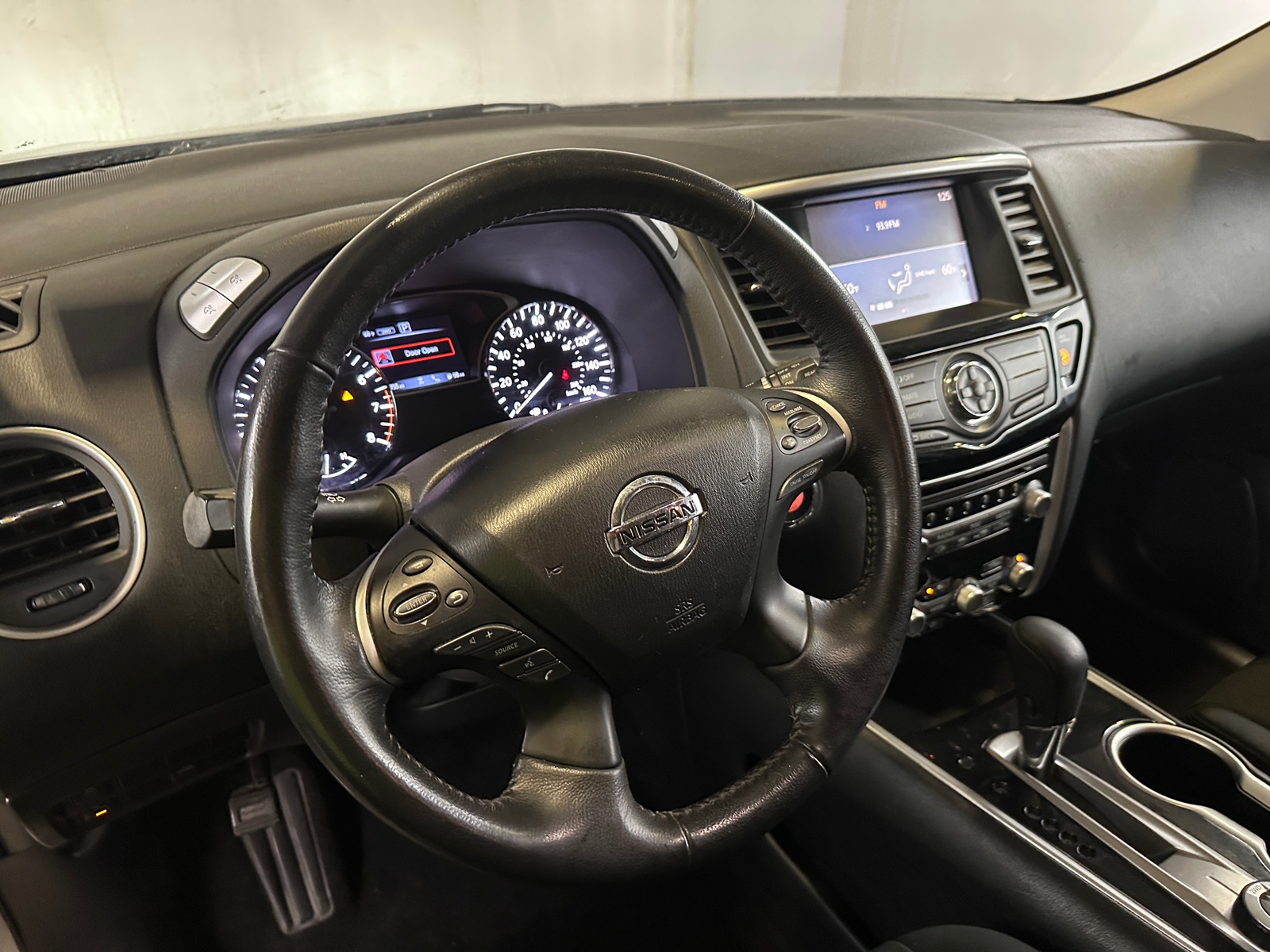 Thumbnail: 2019 Nissan Pathfinder - 5