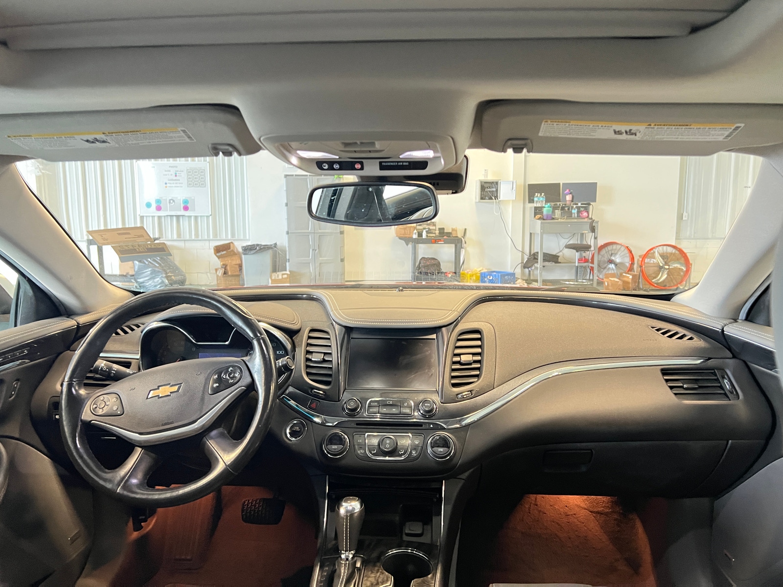 Thumbnail: 2014 Chevrolet Impala - 3