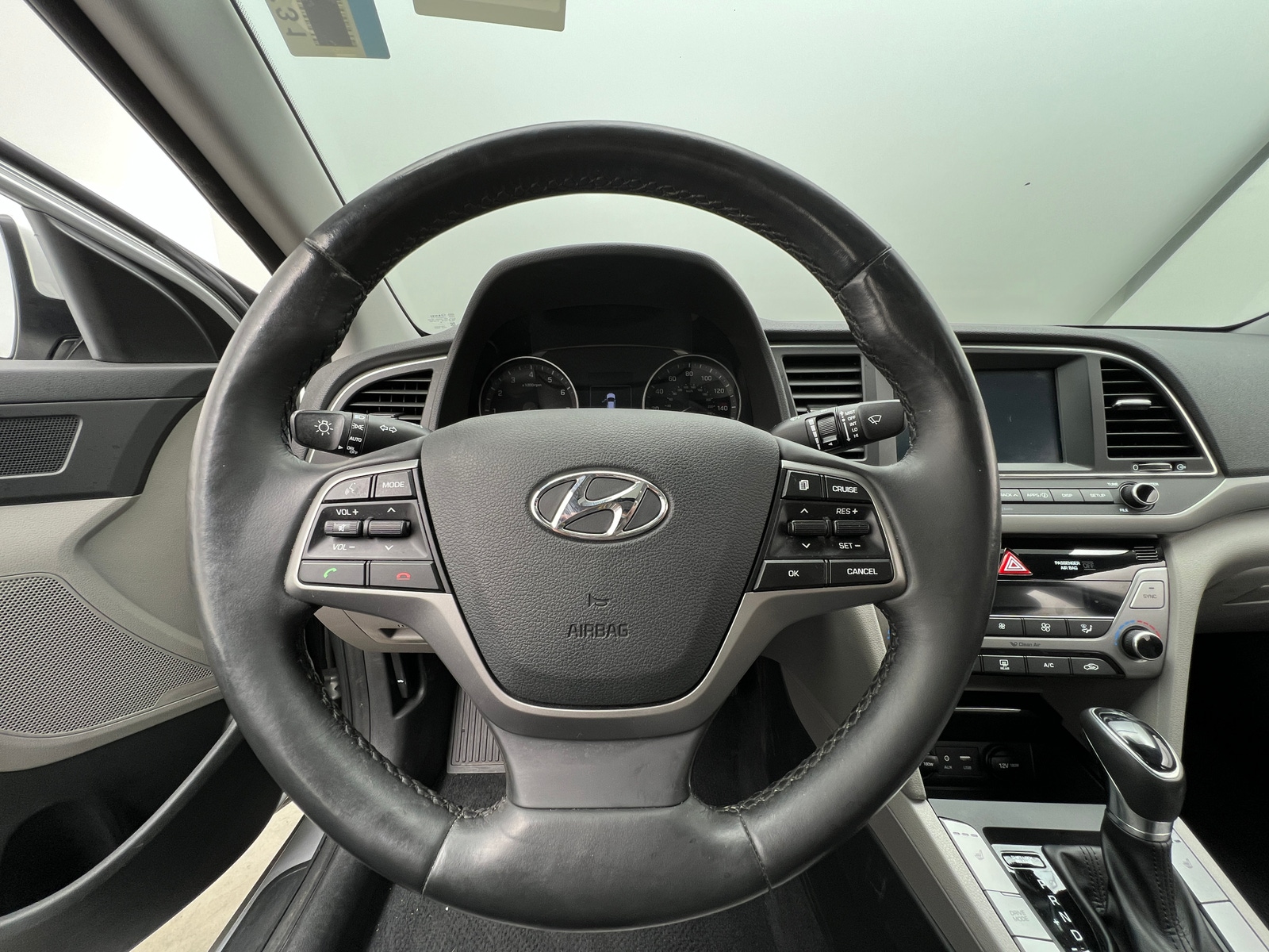 Thumbnail: 2018 Hyundai Elantra - 5