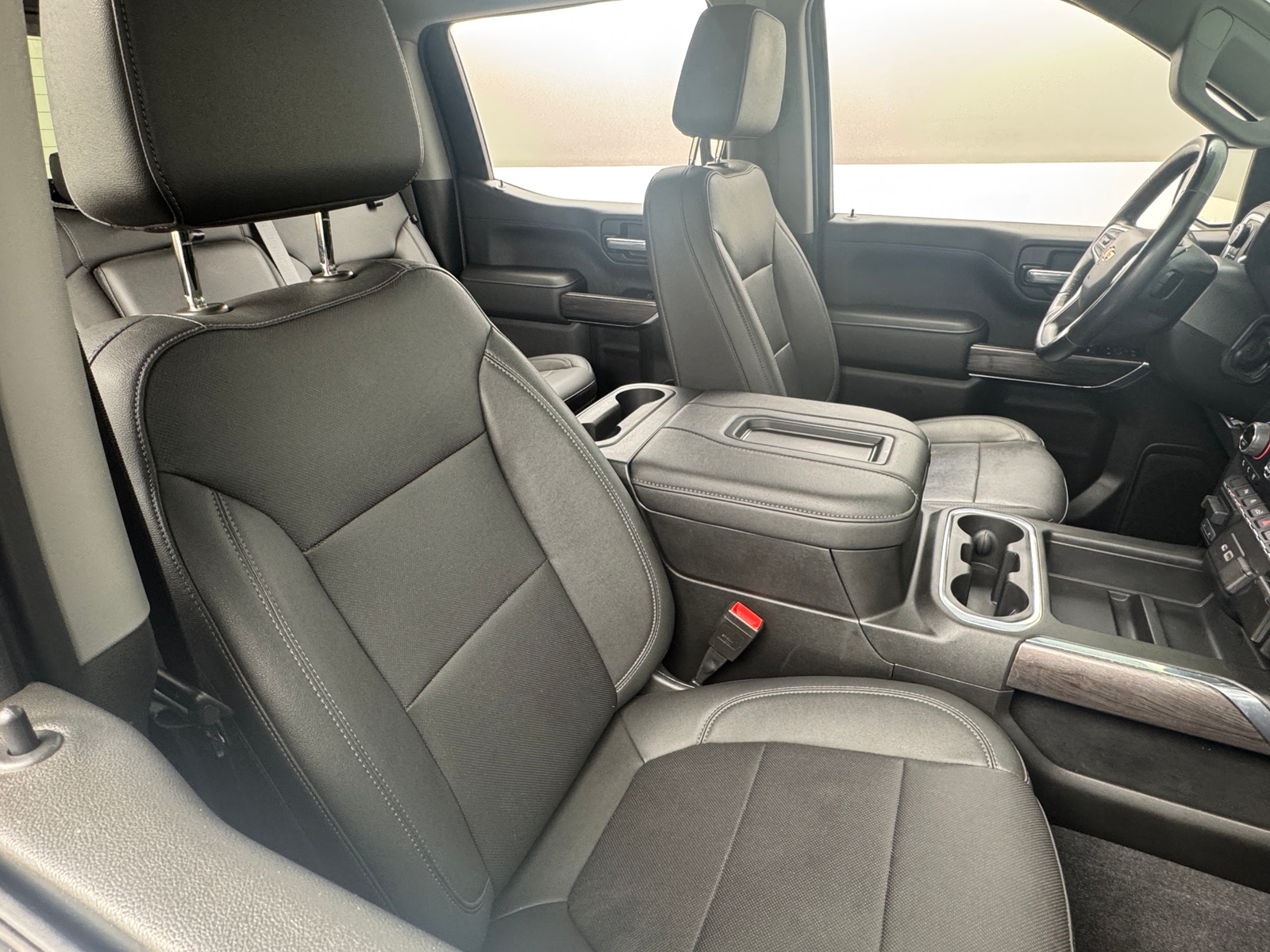 Thumbnail: 2021 Chevrolet Silverado 1500 - 2