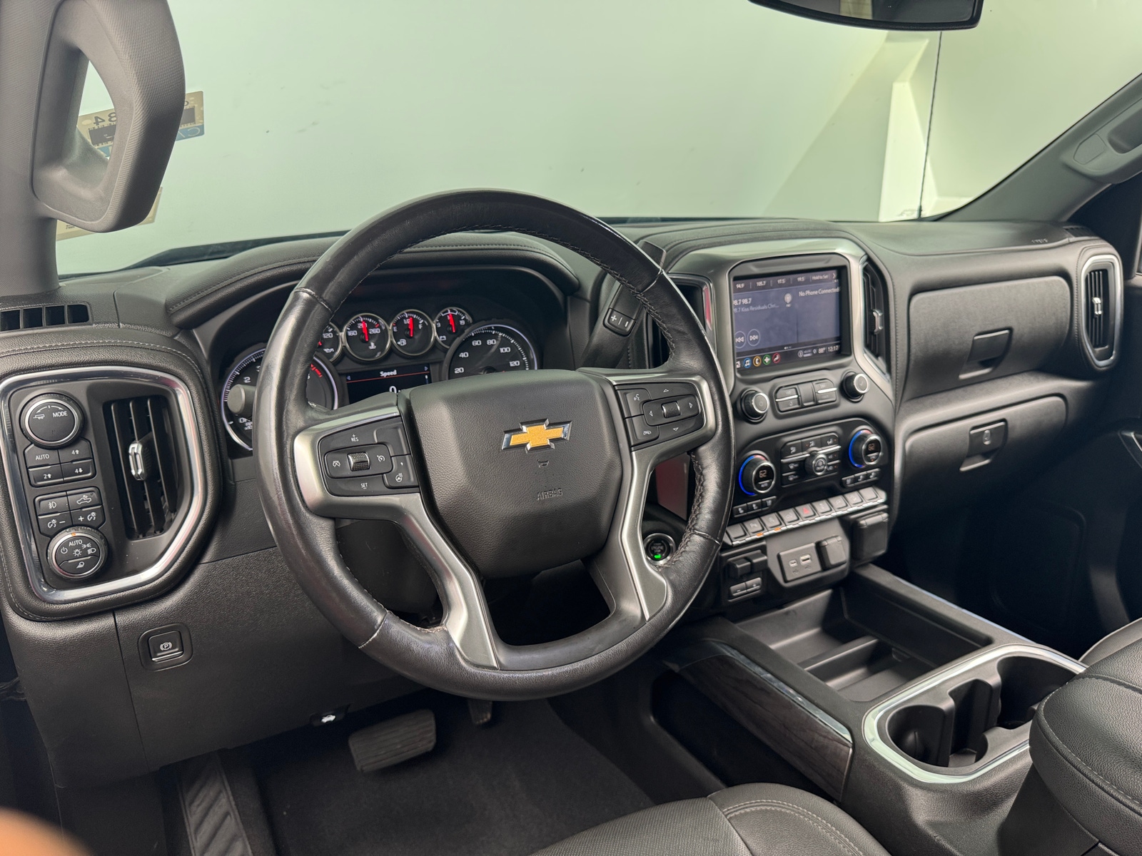 Thumbnail: 2021 Chevrolet Silverado 1500 - 3