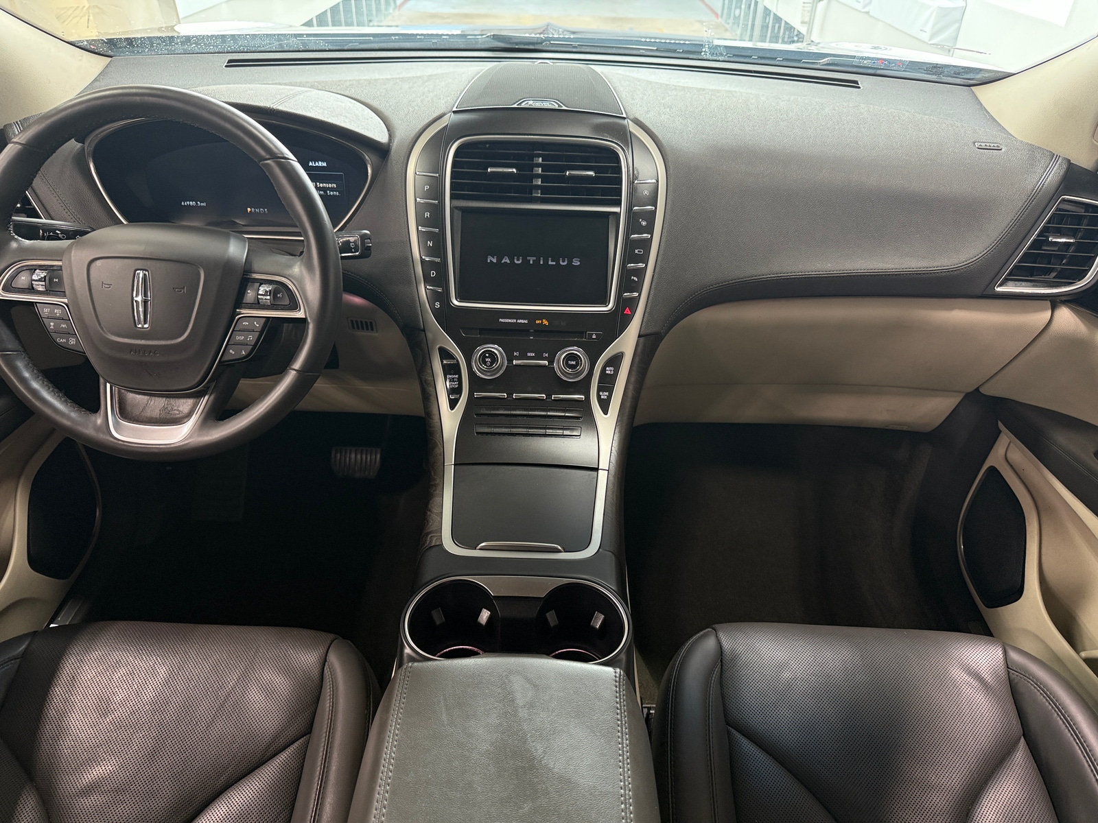Thumbnail: 2019 Lincoln Nautilus - 2