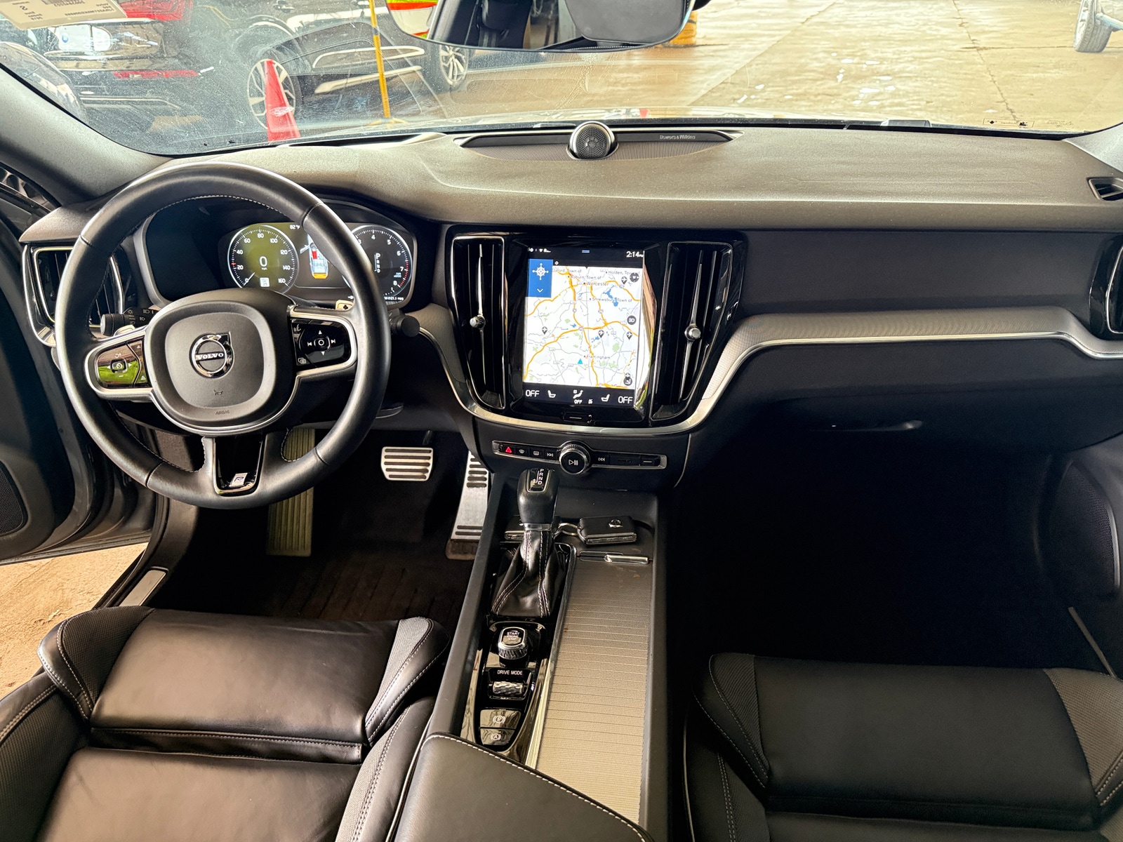 Thumbnail: 2019 Volvo S60 - 2