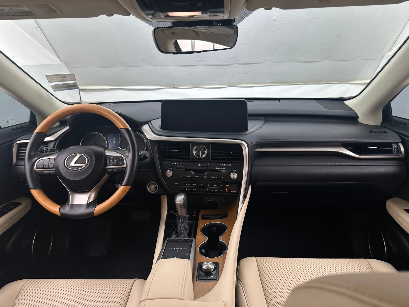 Thumbnail: 2022 Lexus RX - 2