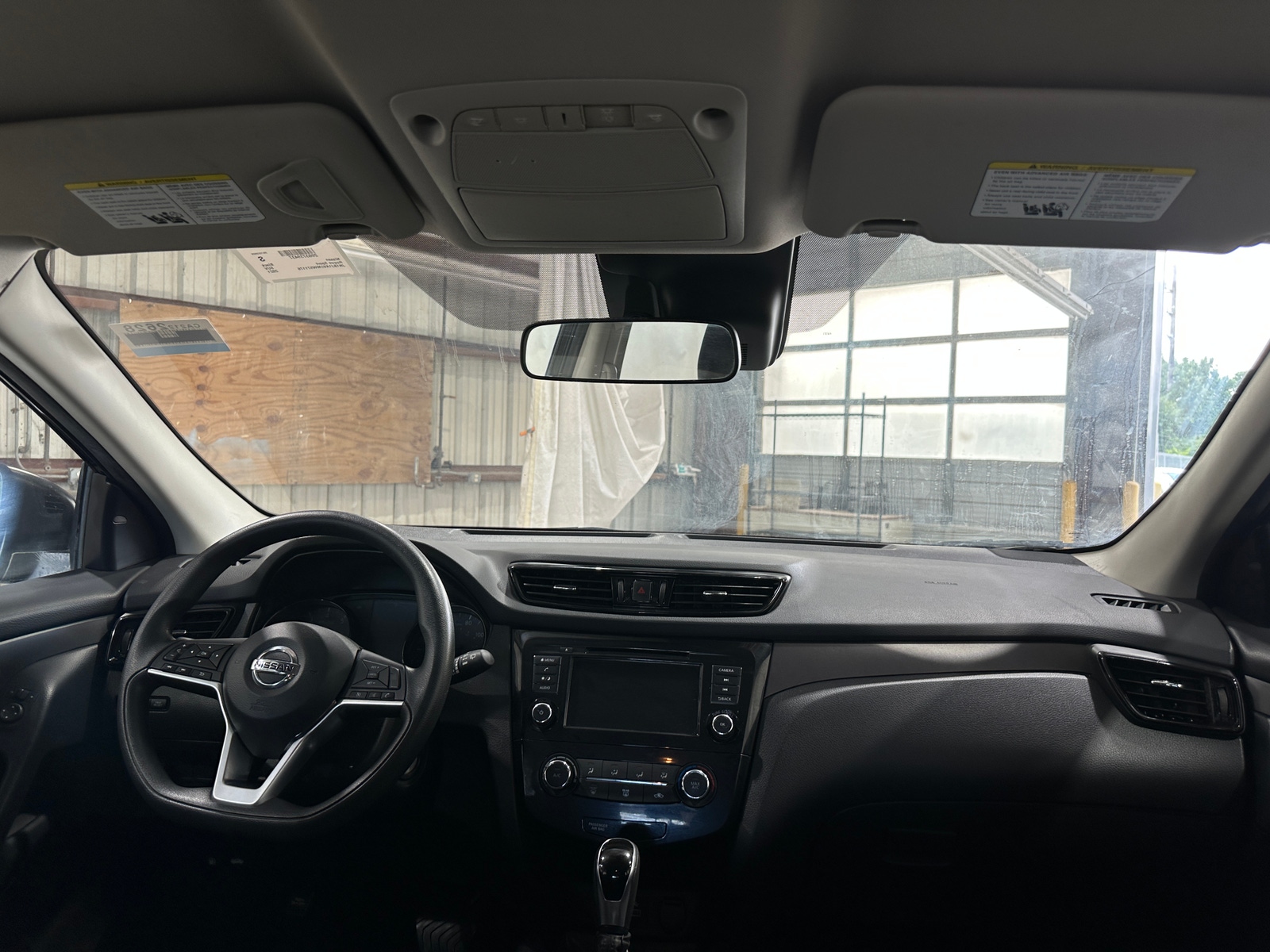 Thumbnail: 2021 Nissan Rogue Sport - 3