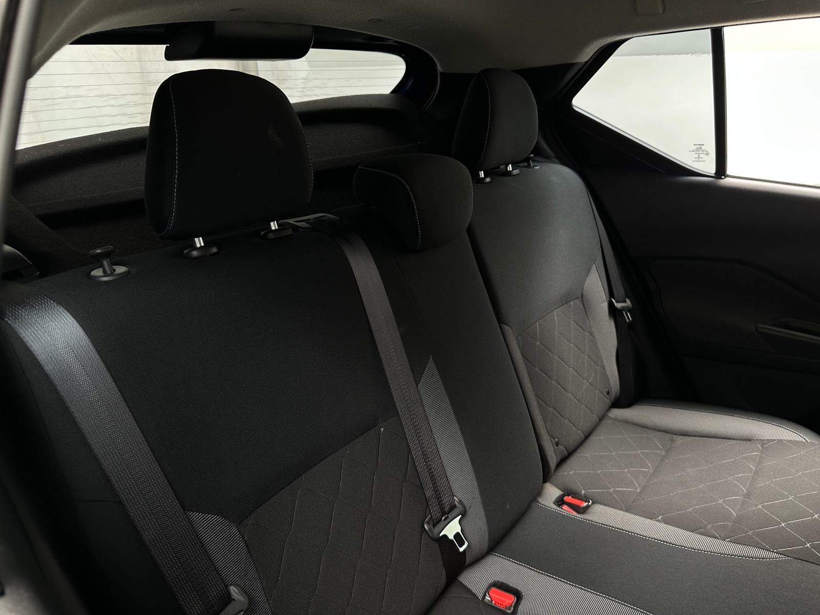 Thumbnail: 2018 Nissan Kicks - 6