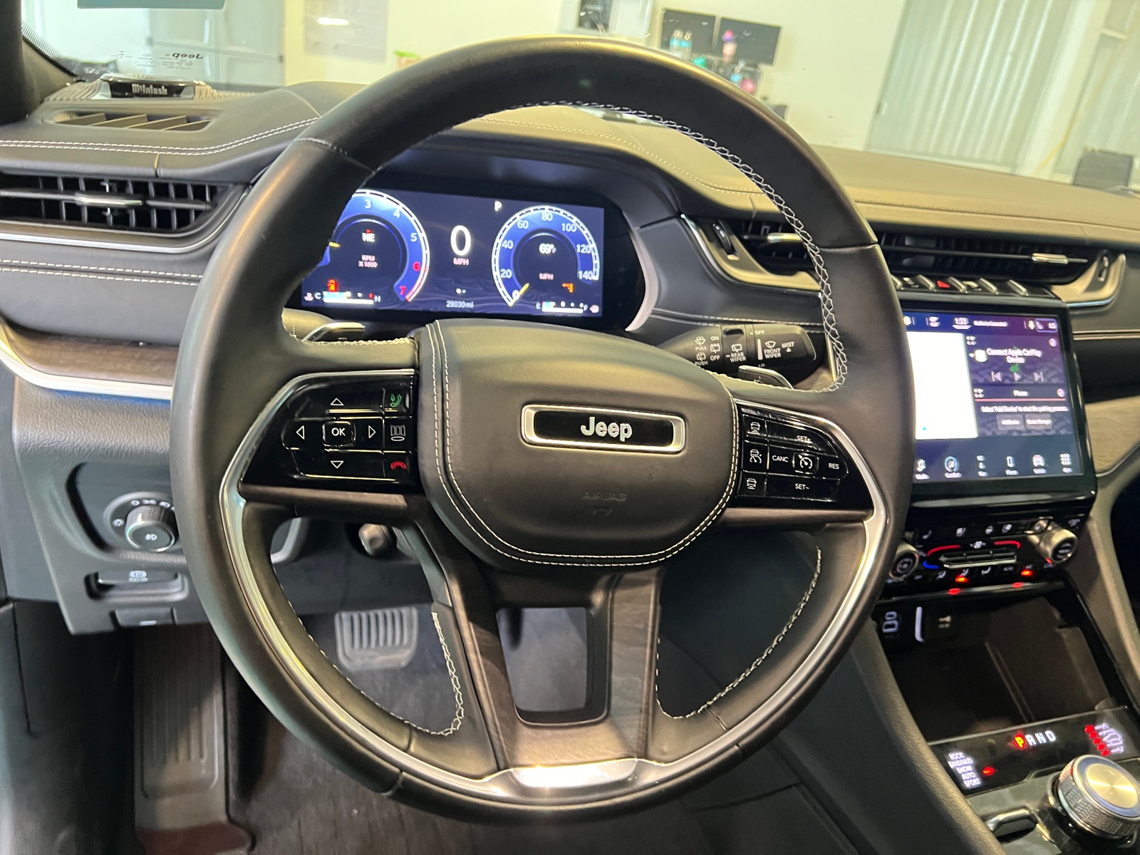 Thumbnail: 2021 Jeep Grand Cherokee L - 4