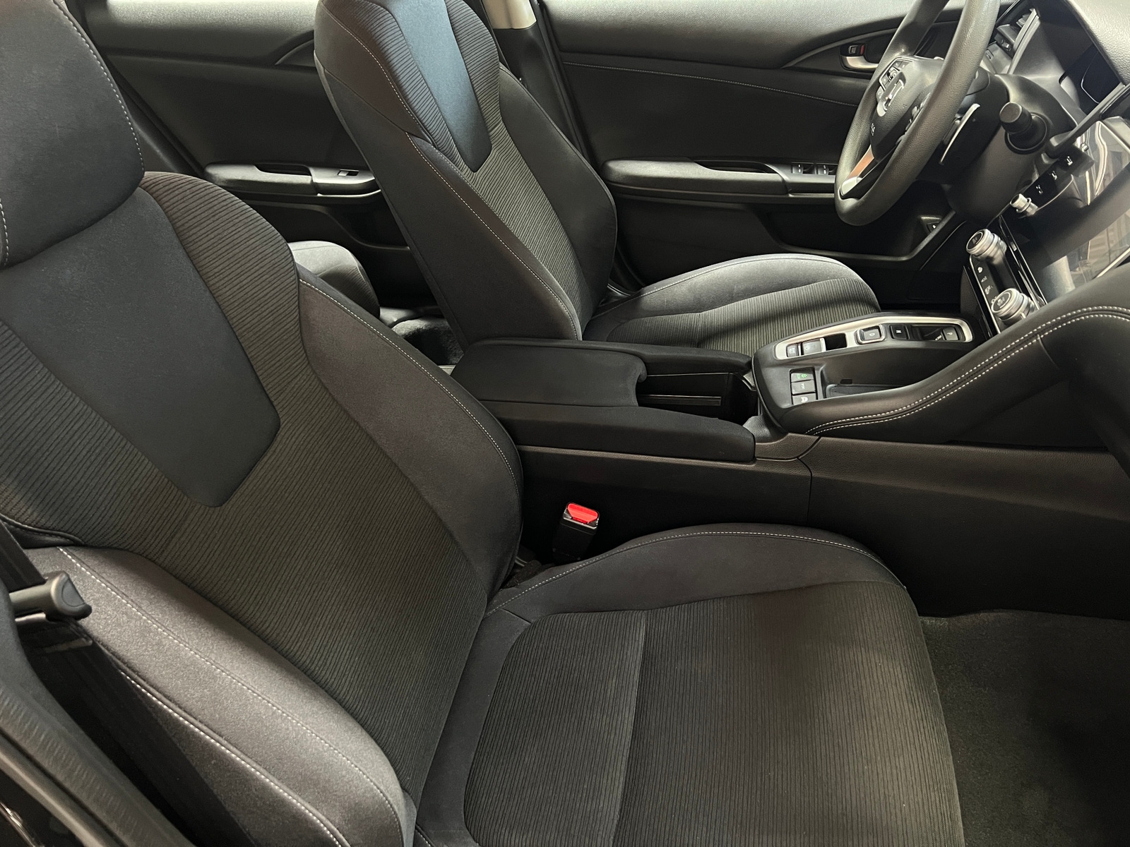 Thumbnail: 2022 Honda Insight - 2