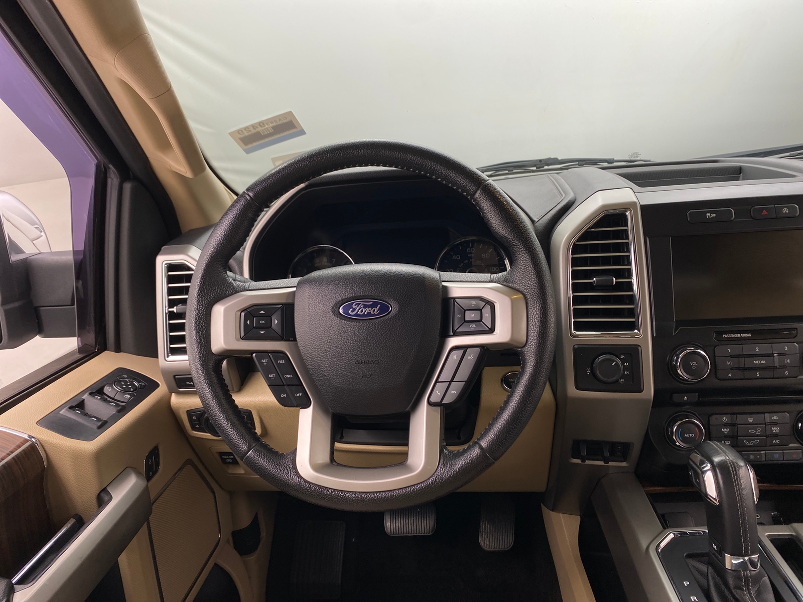 Thumbnail: 2015 Ford Econoline - 4