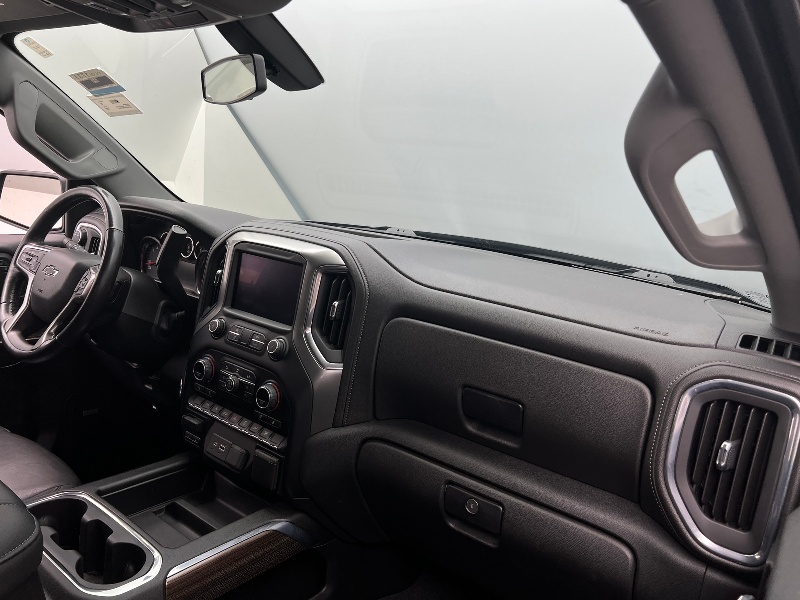 Thumbnail: 2021 Chevrolet Silverado 1500 - 3