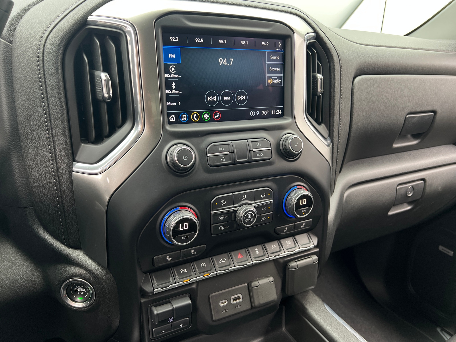 Thumbnail: 2021 Chevrolet Silverado 1500 - 4