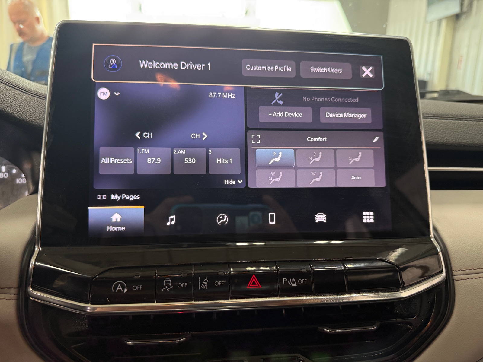 Thumbnail: 2022 Jeep Compass - 3