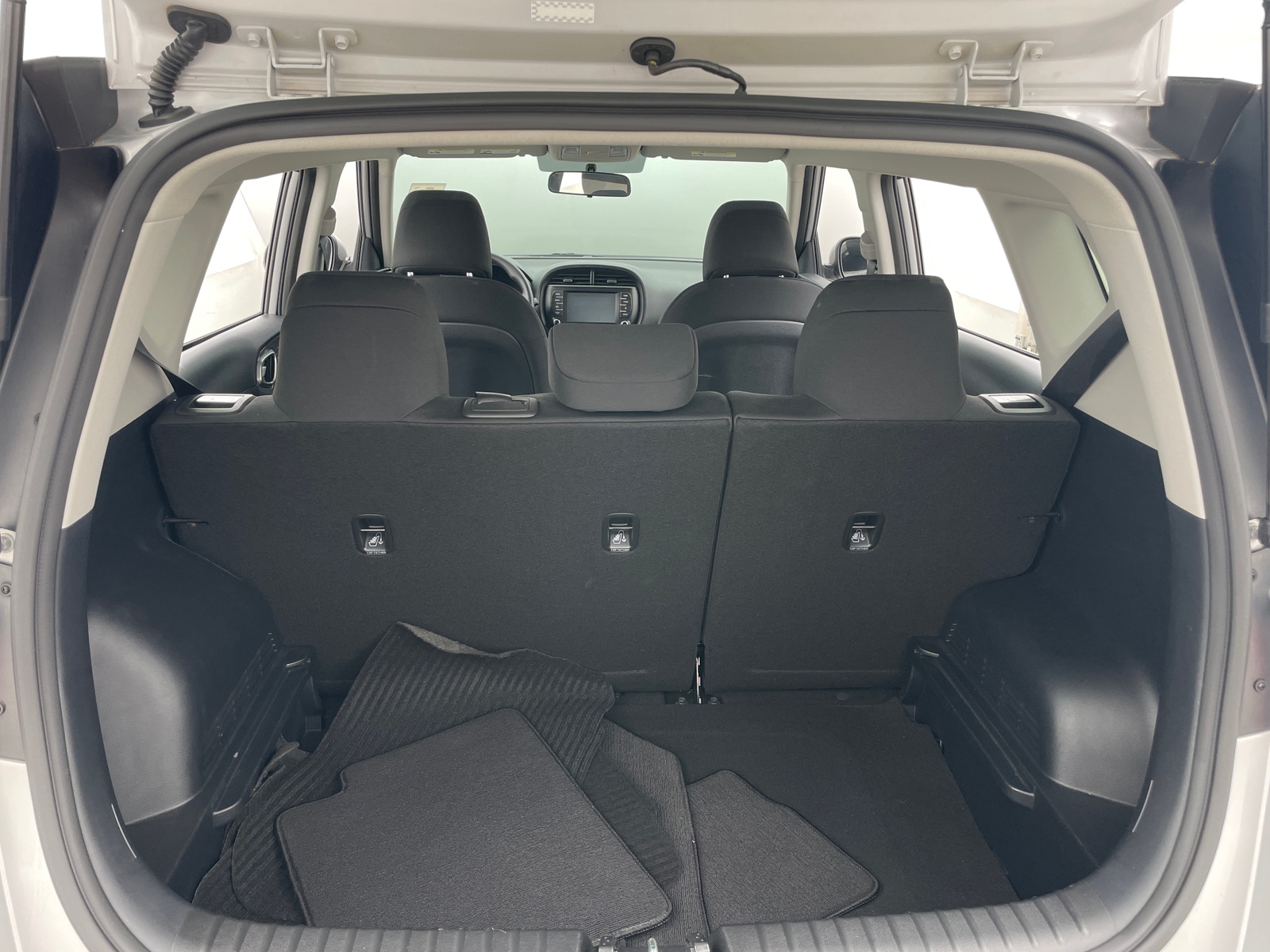 Thumbnail: 2020 Kia Soul - 7