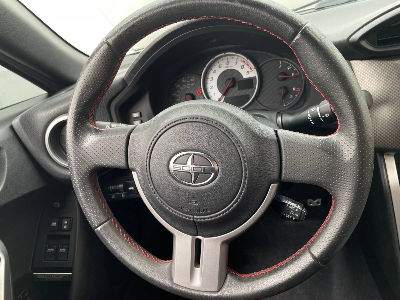 Thumbnail: 2013 Scion FR-S - 4