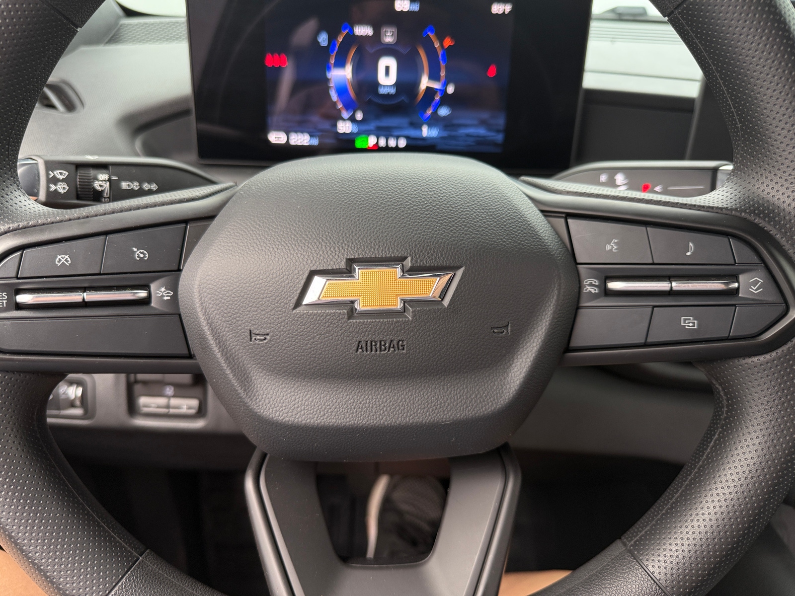 Thumbnail: 2024 Chevrolet Silverado EV - 4