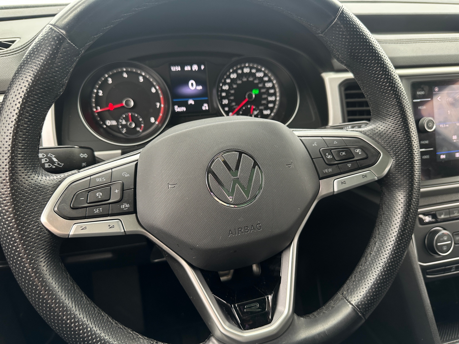 Thumbnail: 2021 Volkswagen Atlas - 4