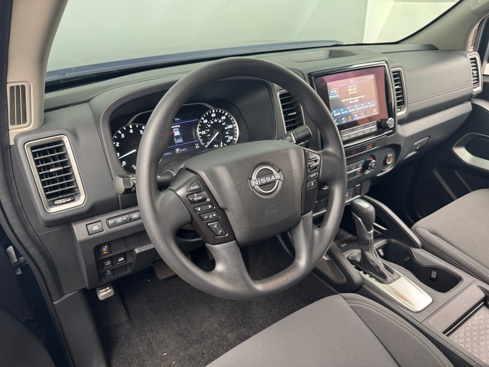 Thumbnail: 2022 Nissan Frontier - 3