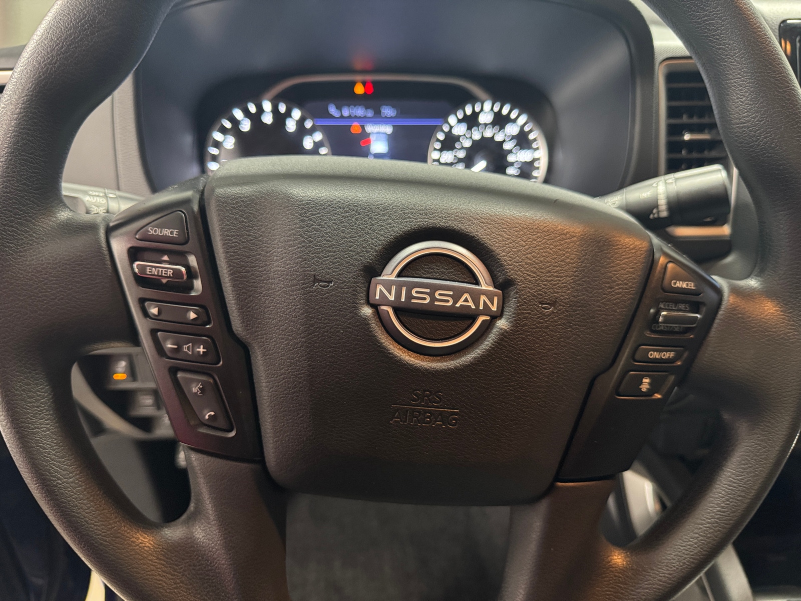 Thumbnail: 2022 Nissan Frontier - 5