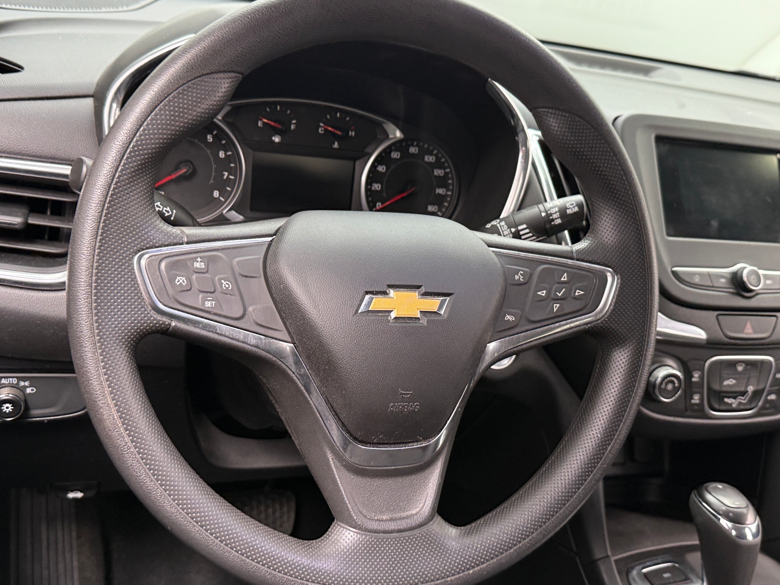 Thumbnail: 2019 Chevrolet Equinox - 5