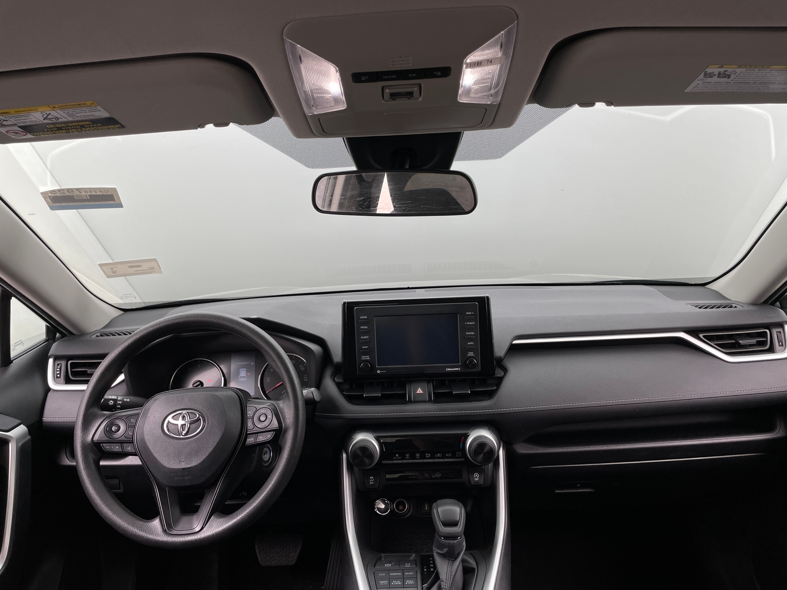 Thumbnail: 2022 Toyota RAV4 - 3