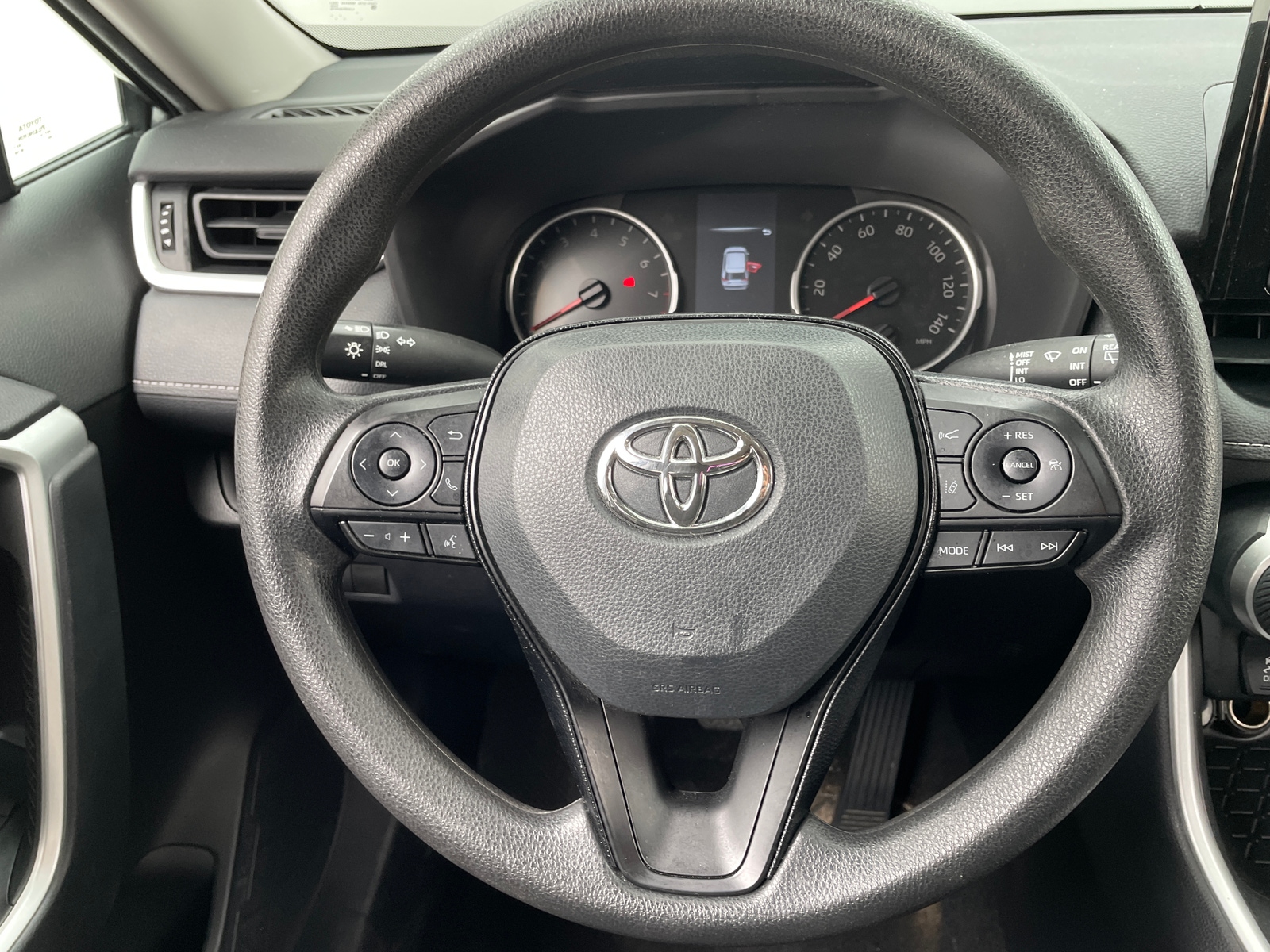 Thumbnail: 2022 Toyota RAV4 - 5