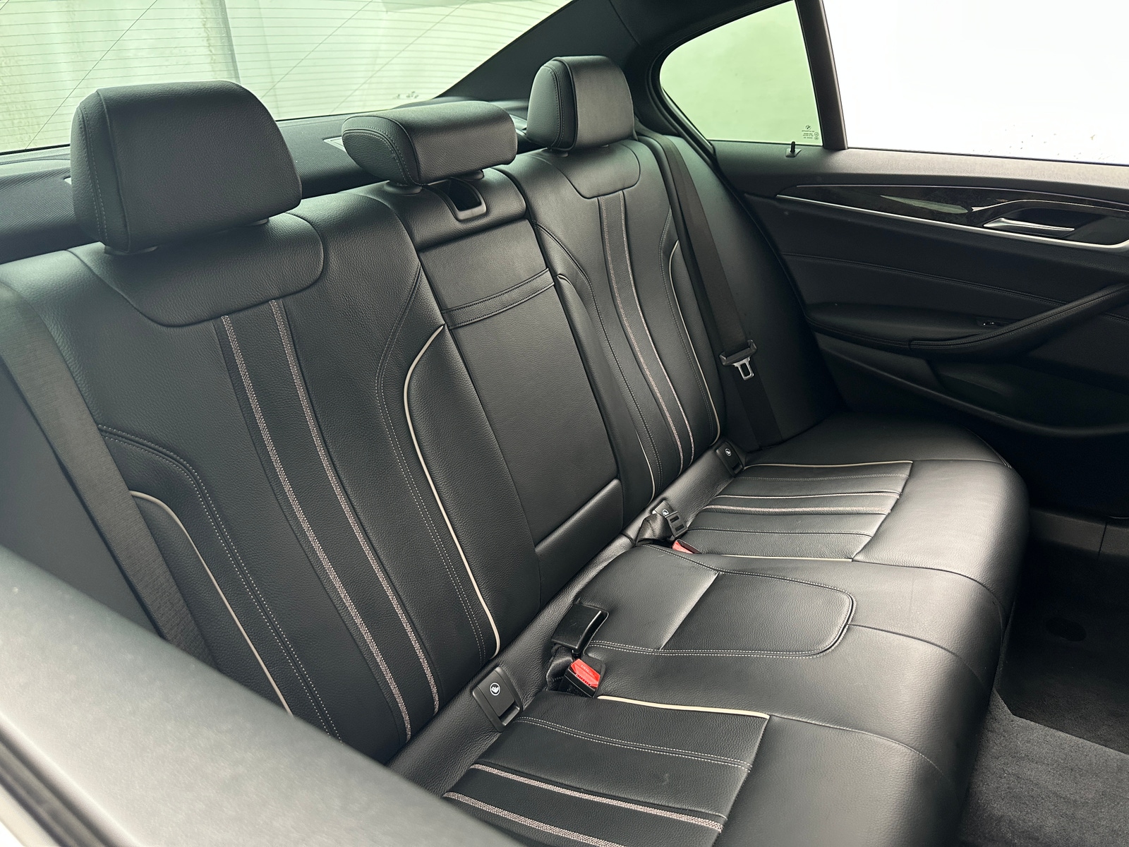 Thumbnail: 2018 BMW 5 Series - 5