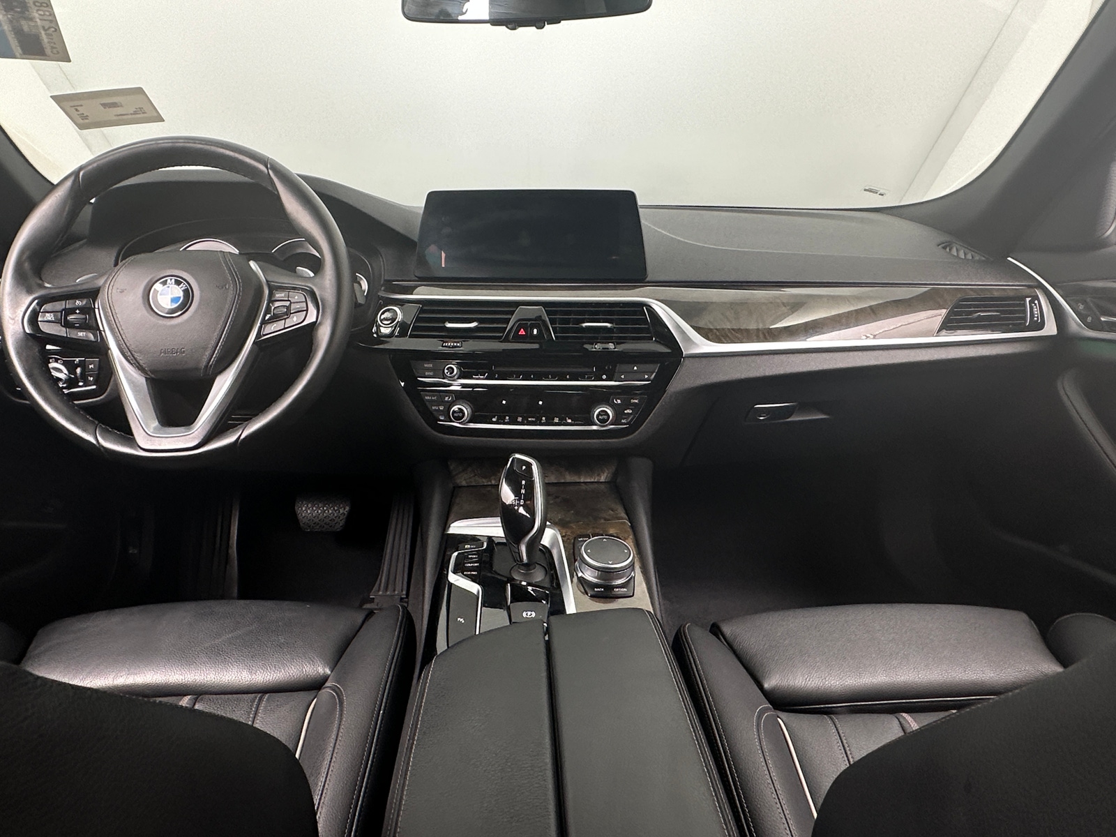 Thumbnail: 2018 BMW 5 Series - 2