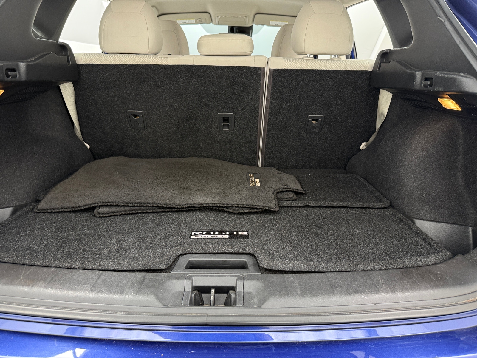 Thumbnail: 2019 Nissan Rogue Sport - 7
