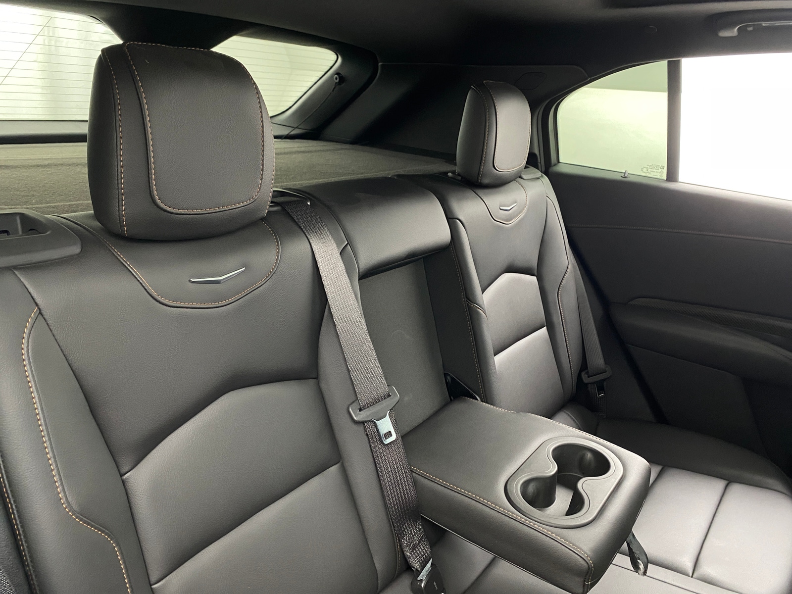 Thumbnail: 2019 Cadillac XT4 - 5
