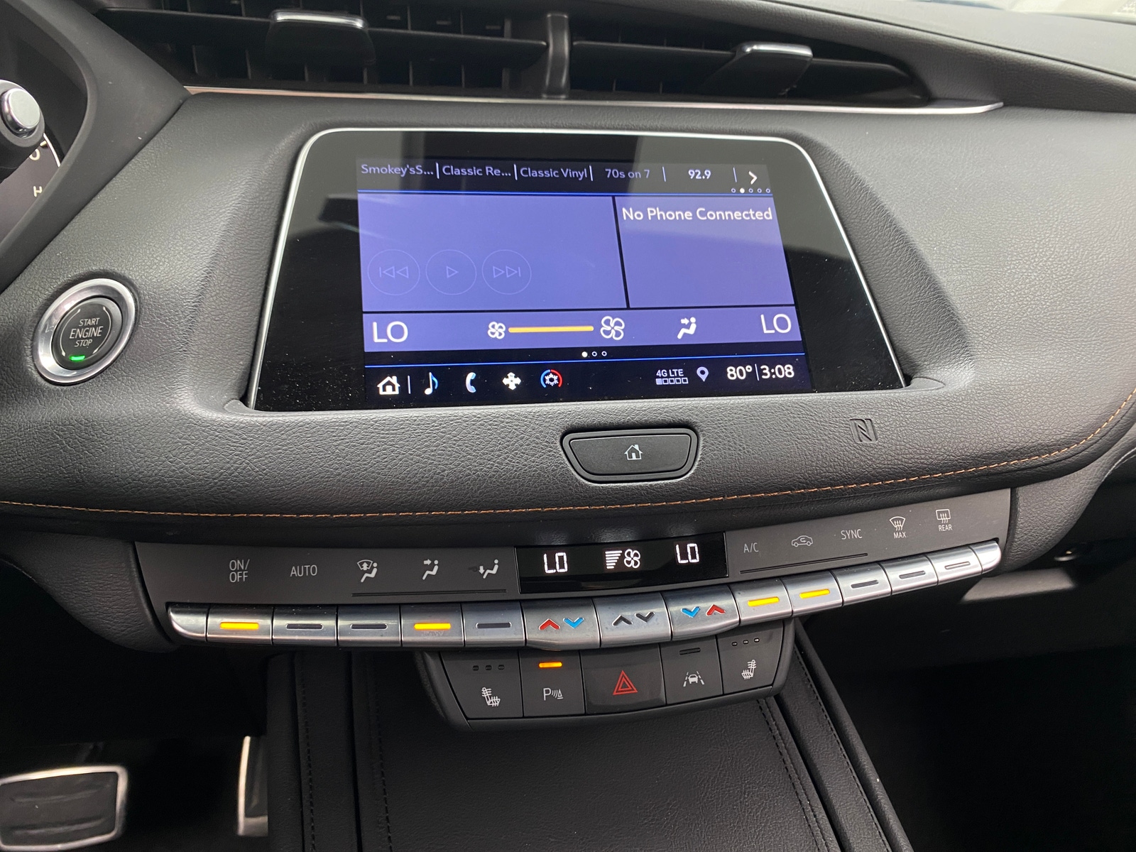 Thumbnail: 2019 Cadillac XT4 - 3