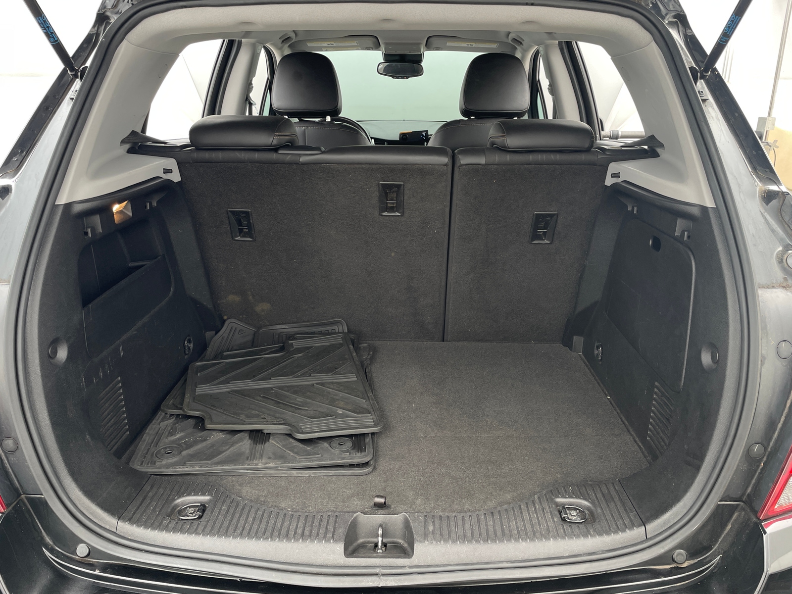 Thumbnail: 2019 Chevrolet Trax - 7