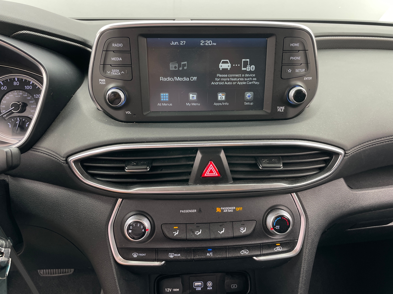 Thumbnail: 2020 Hyundai Santa Fe - 4