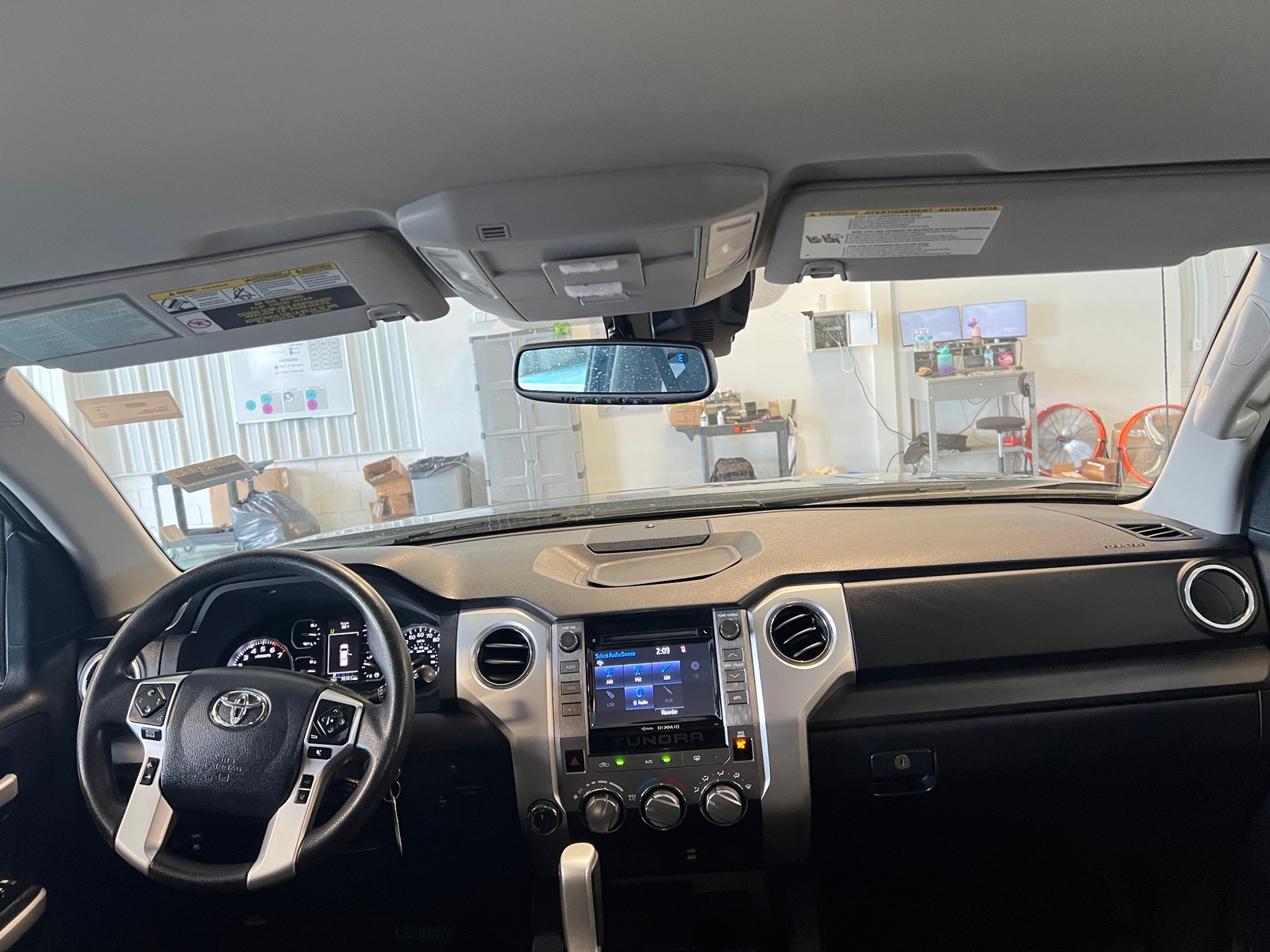 Thumbnail: 2018 Toyota Tundra - 3