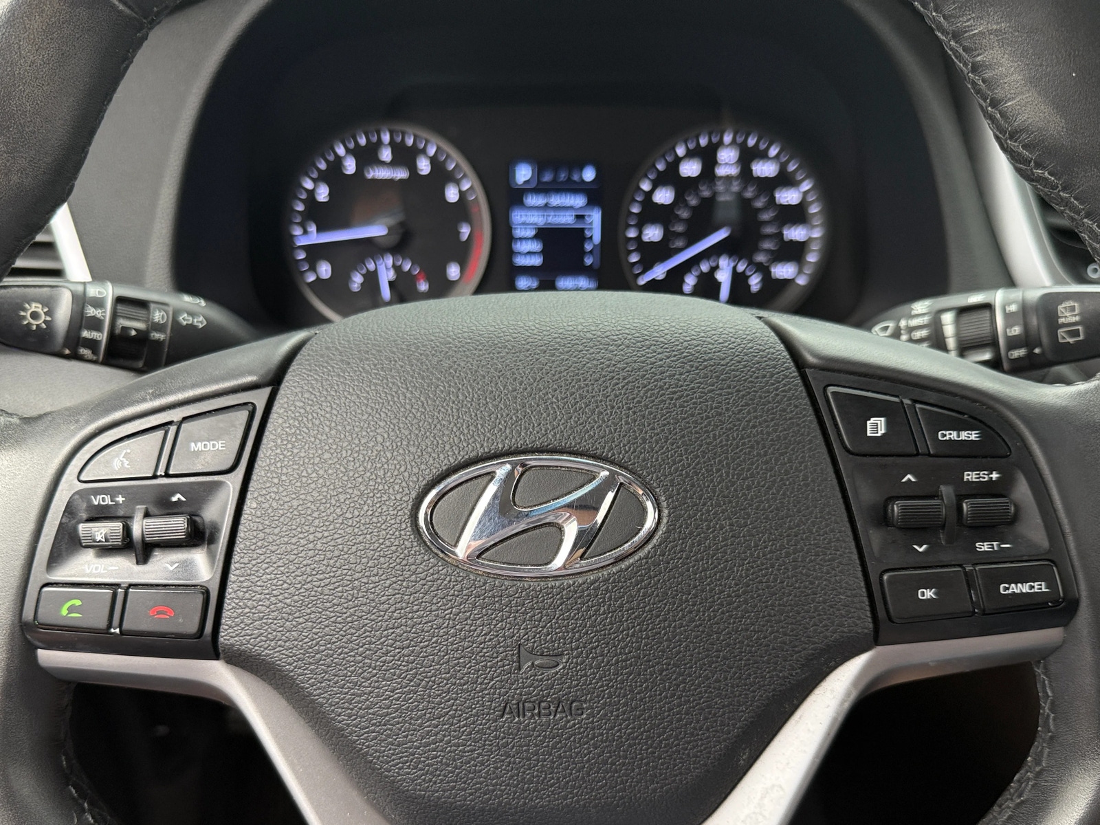 Thumbnail: 2018 Hyundai Tucson - 5