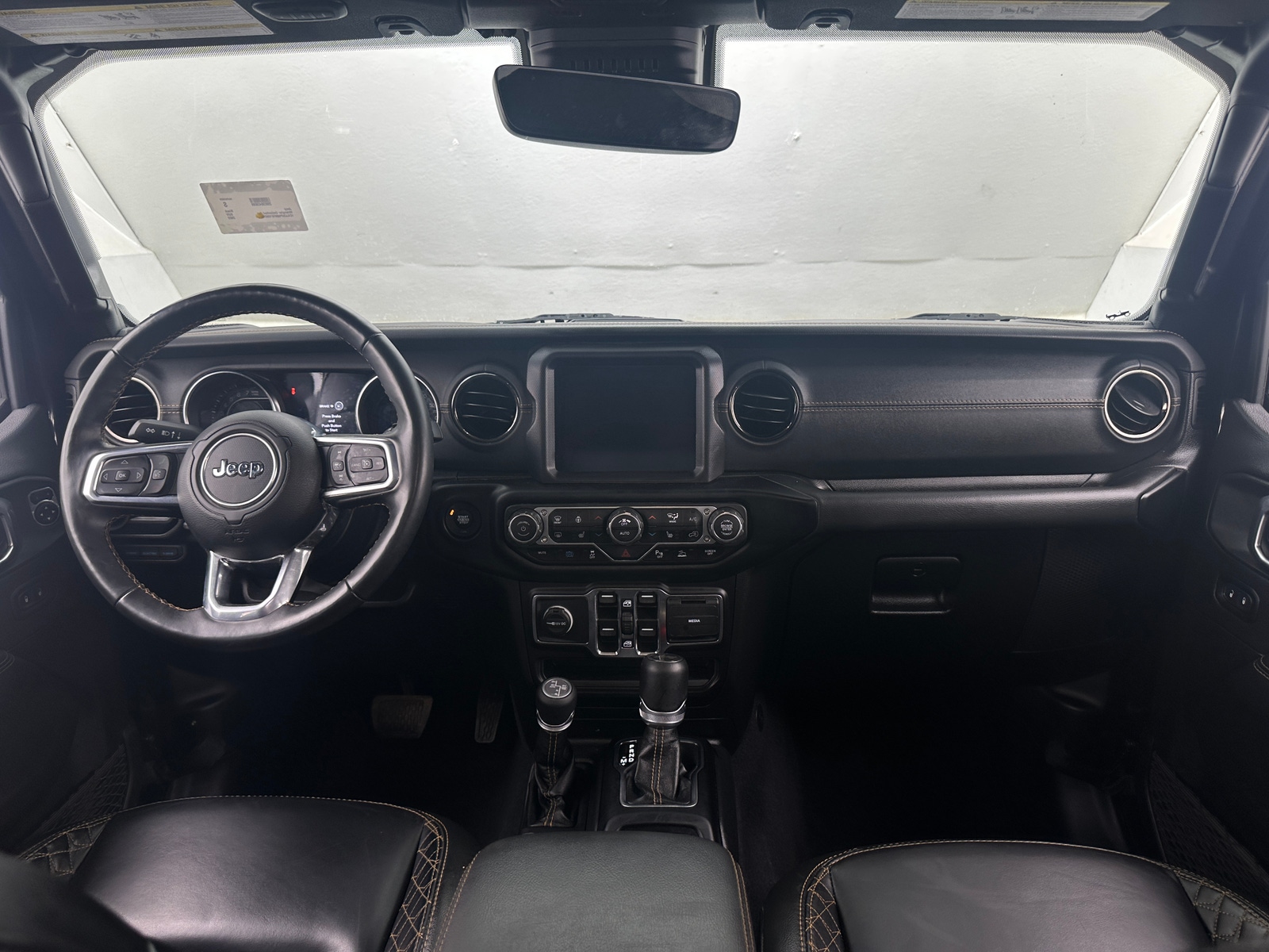 Thumbnail: 2022 Jeep Wrangler - 3