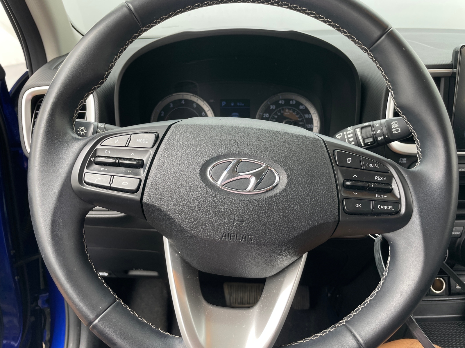 Thumbnail: 2022 Hyundai Venue - 5