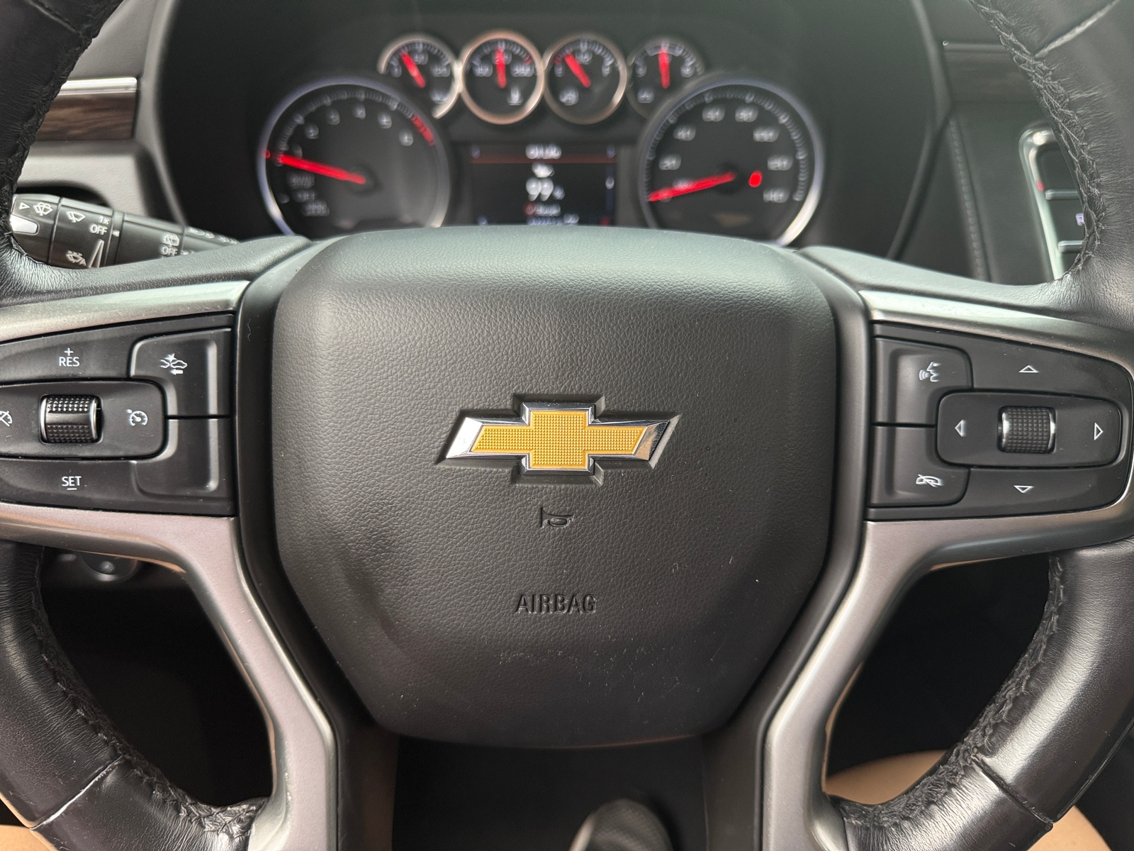 Thumbnail: 2021 Chevrolet Tahoe - 5