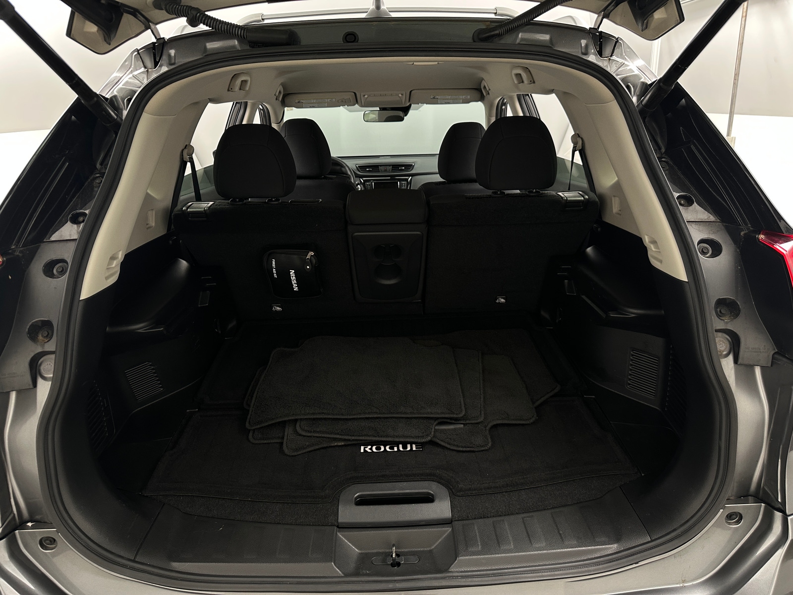 Thumbnail: 2020 Nissan Rogue - 7