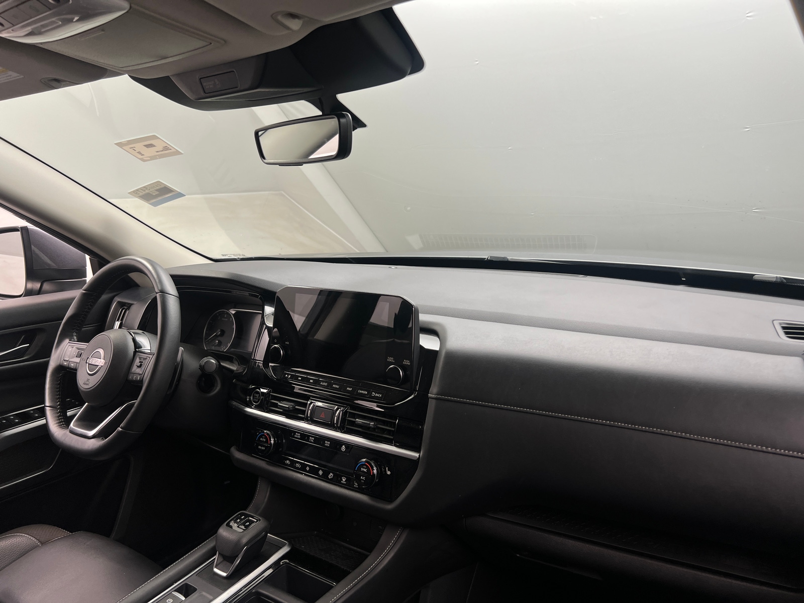Thumbnail: 2024 Nissan Pathfinder - 2