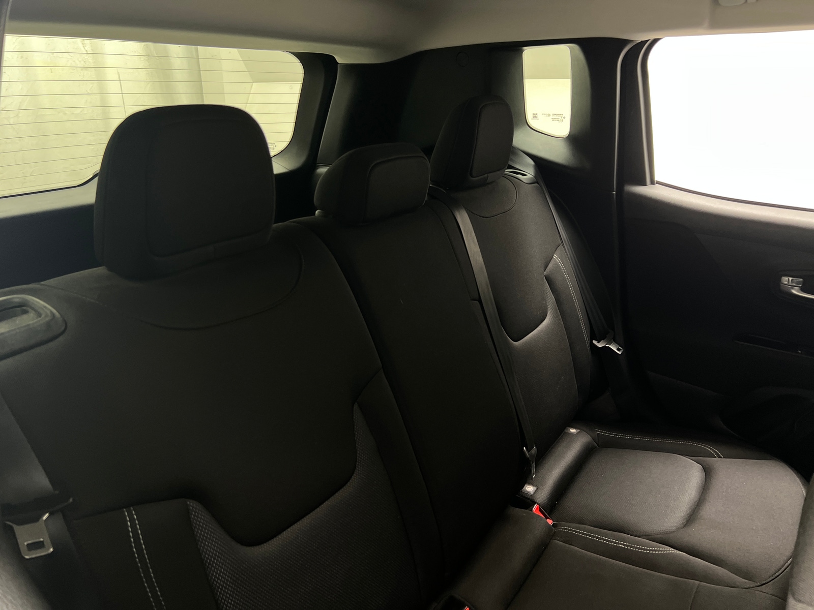 Thumbnail: 2021 Jeep Renegade - 6