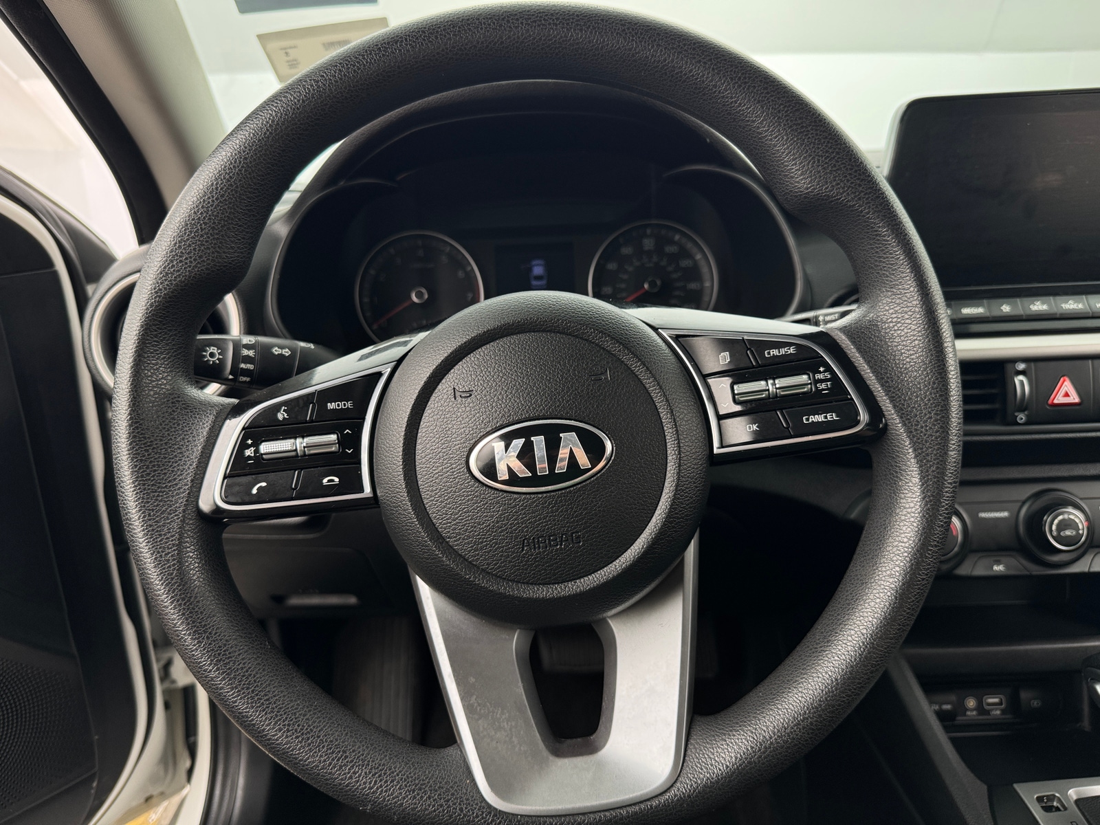 Thumbnail: 2020 Kia Forte - 5