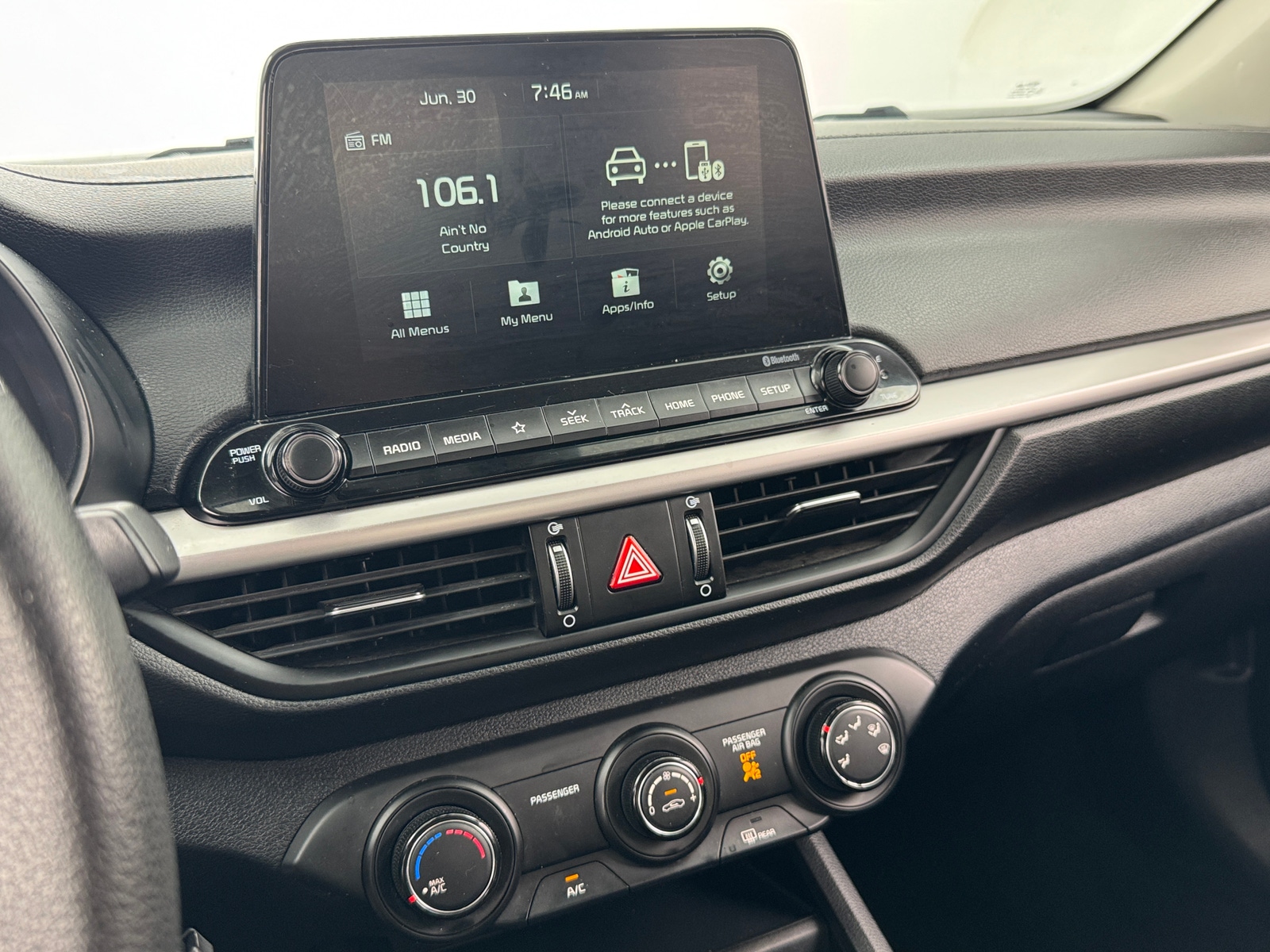 Thumbnail: 2020 Kia Forte - 4