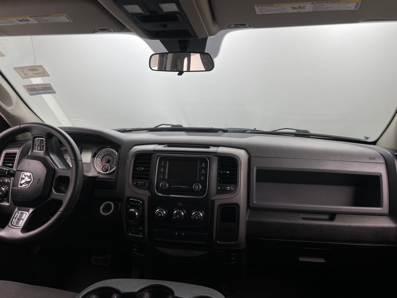 Thumbnail: 2019 RAM 1500 Classic - 2