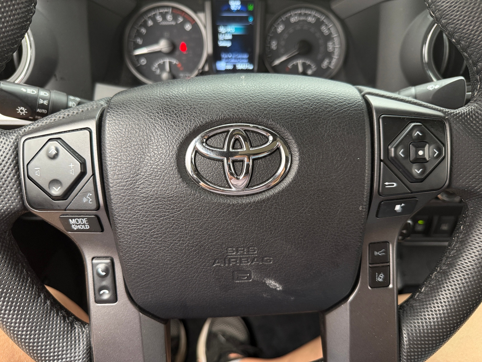 Thumbnail: 2021 Toyota Tacoma - 4