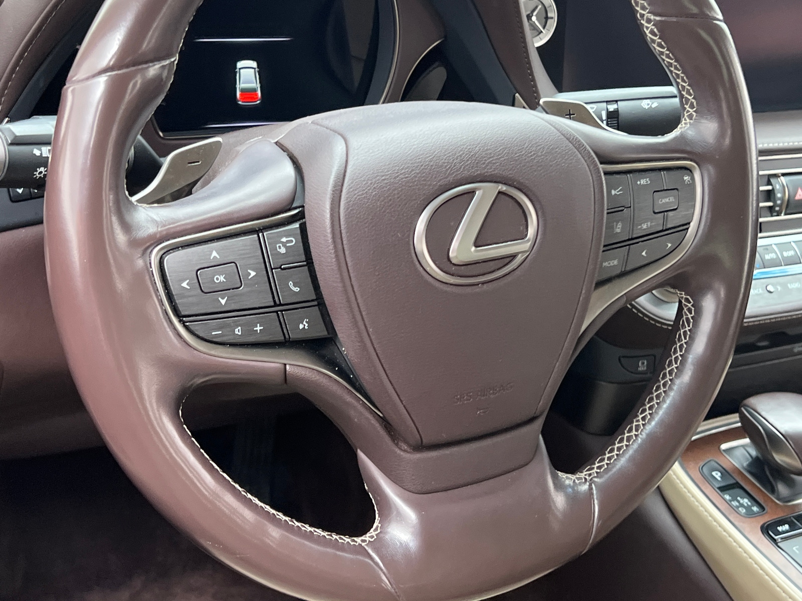 Thumbnail: 2019 Lexus LS - 5
