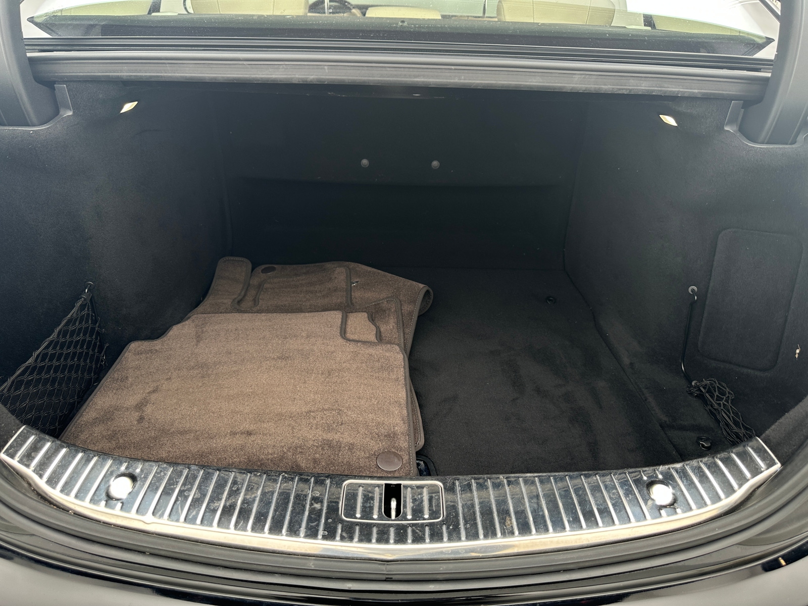Thumbnail: 2020 Mercedes-Benz S-Class - 6
